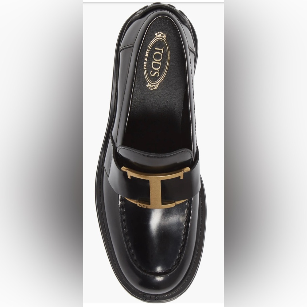 Tod’s Buckle Moc Toe Loafer (Women)